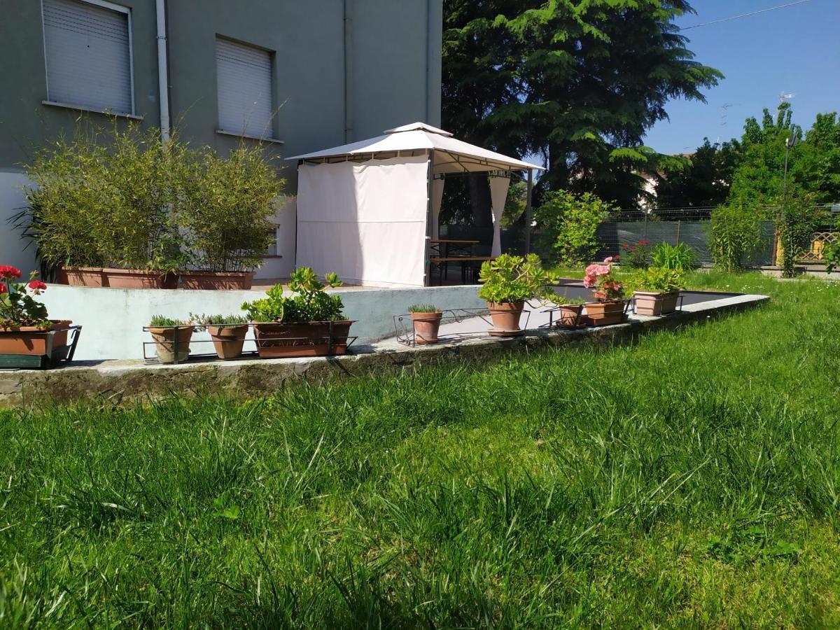 Casa Vacanze I Giardini Di Marzo San Giorgio di Mantova Zewnętrze zdjęcie